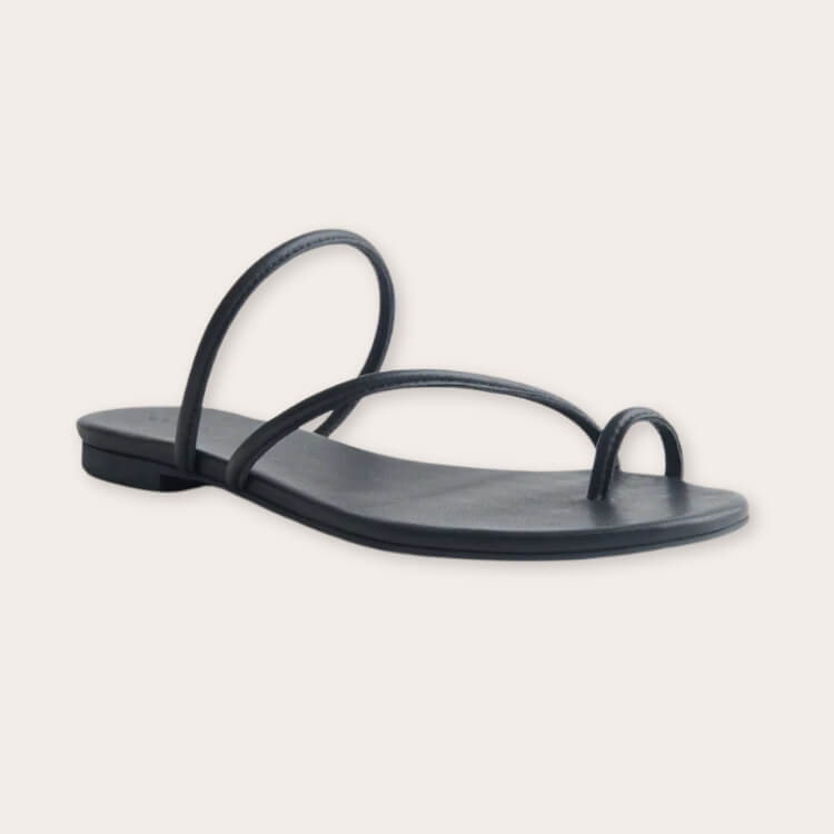 Toe Ring Strappy Flat Sandals
