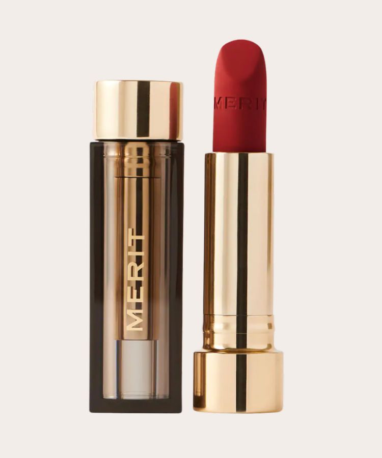 Signature Lip Lightweight Lipstick